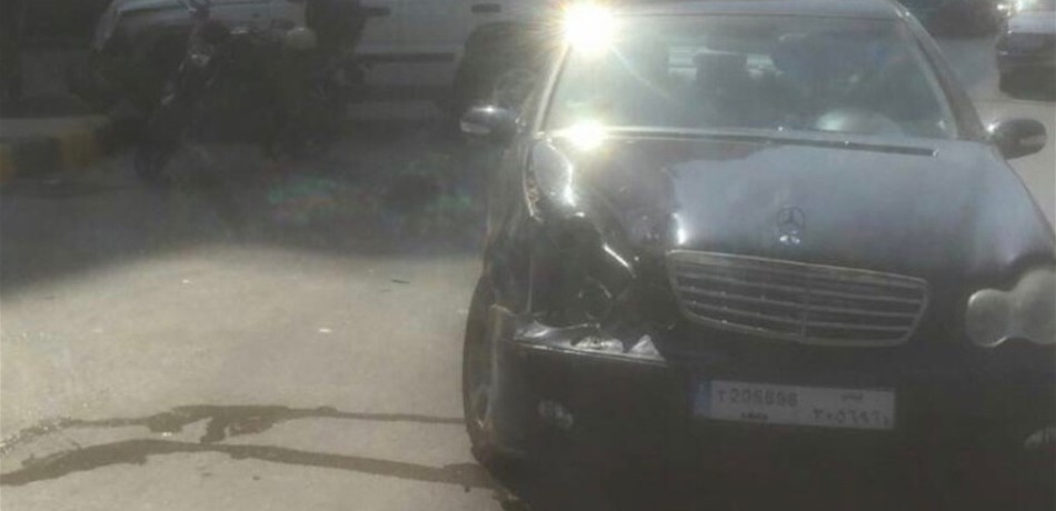بالصورة: حادث بين سيارة وآلية لقوى الأمن.. وهذا مصير السائقة