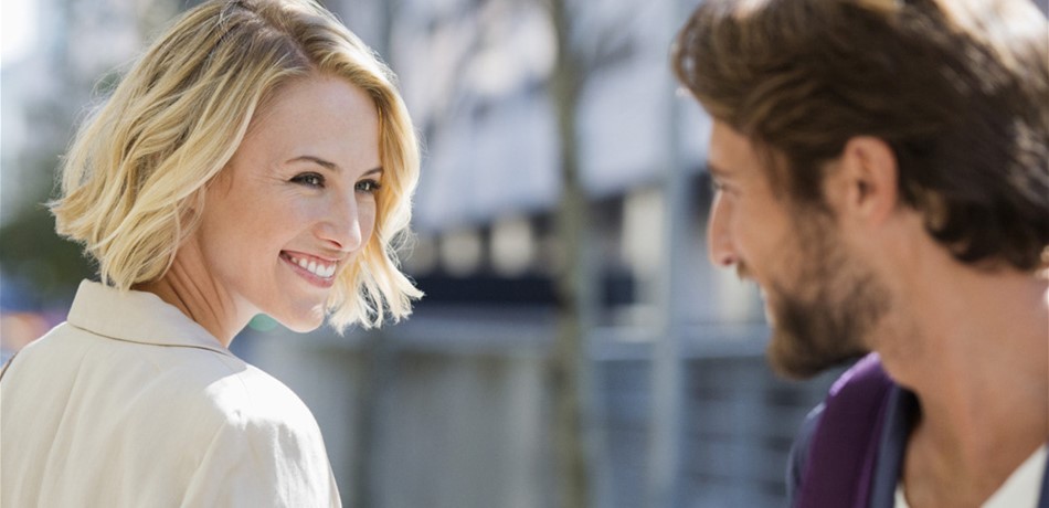 كيف تكونين جذّابة في عين الرجل؟