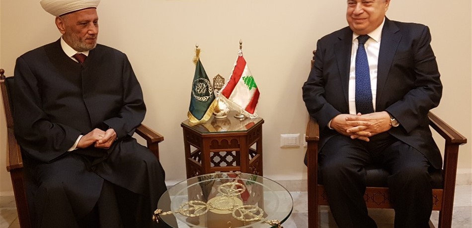 سنّو يلتقي دريان مهنّئاً بعيد الفطر