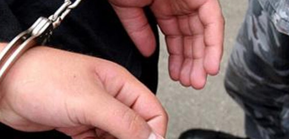 توقيف مطلوب للقضاء بموجب 10 مذكرات عدلية