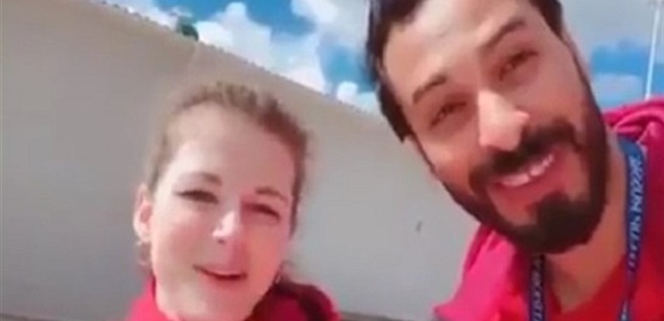 بالفيديو: شاهدوا كيف خدع شاب مصري فتاة روسية في المونديال