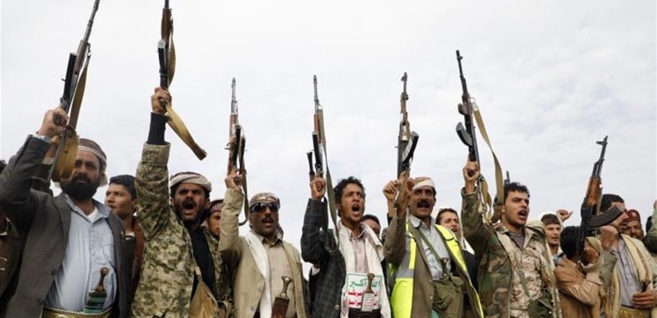  12 قتيلا من القوات اليمنية في هجوم للحوثيين جنوب الحديدة 