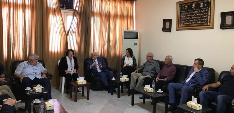 دارة الرافعي غصّت بالمهنئين.. بقسماطي: تحية خاصة لأمهات شهداء فلسطين
