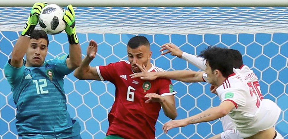  المغرب يسقط أمام إيران في الوقت القاتل بـ"نيران صديقة"
