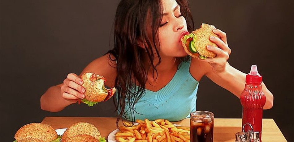 الوجبات الجاهزة.. عدوة الجمال والصحة