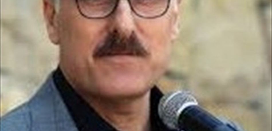 عبد الله: لمعالجة موضوع مكسرات لبنان