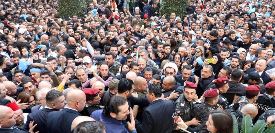 الحريري لن يعتذر وباسيل يهدد بالشارع.. من سيتحرّك أولاً؟