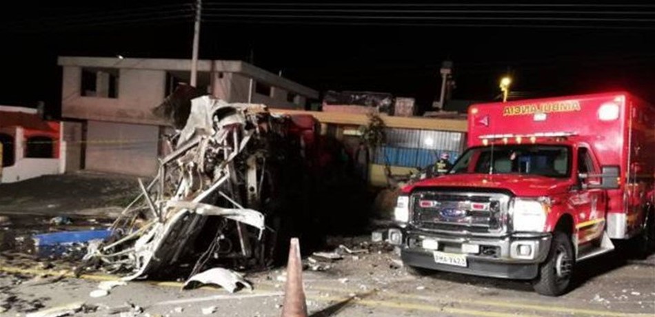 22 قتيلا في حادث سير في الاكوادور