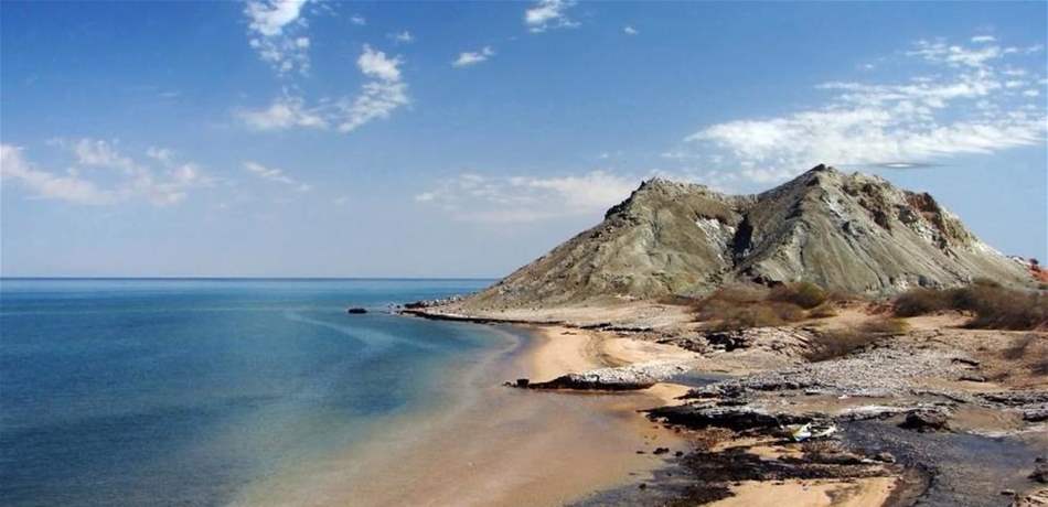 السعودية تردّ على ايران.. إغلاق "هرمز" يعطي إذناً بعمل عسكري