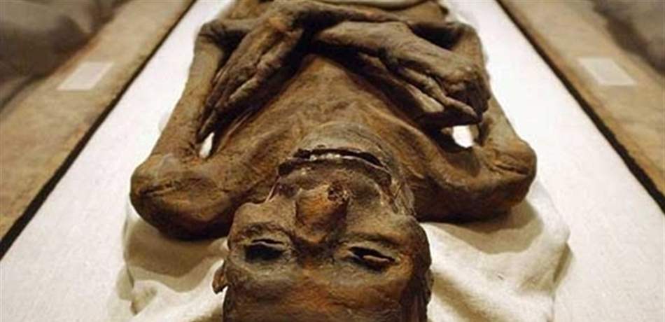 ليس حكراً على الفراعنة: في ايران .. تحنيط 10 موتى شهرياً!