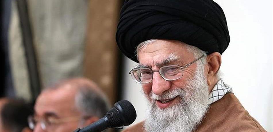 خامنئي يرد بحزم على سؤال "هل من حرب محتملة قريبا؟"