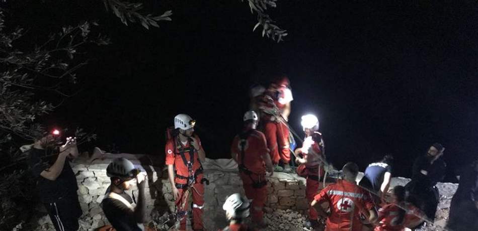 سقوط شخصين من جبل في كوسبا.. ووفاة أحدهما