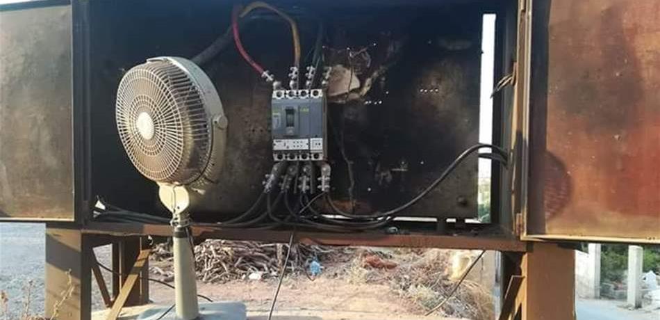  بالصورة: فقط في لبنان.. مروحة عادية لتبريد محوّل كهرباء!