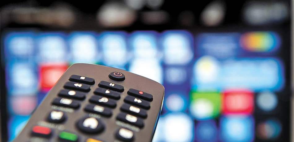 وقف بثّ قناة فضائية لاستضافتها "مثليين"