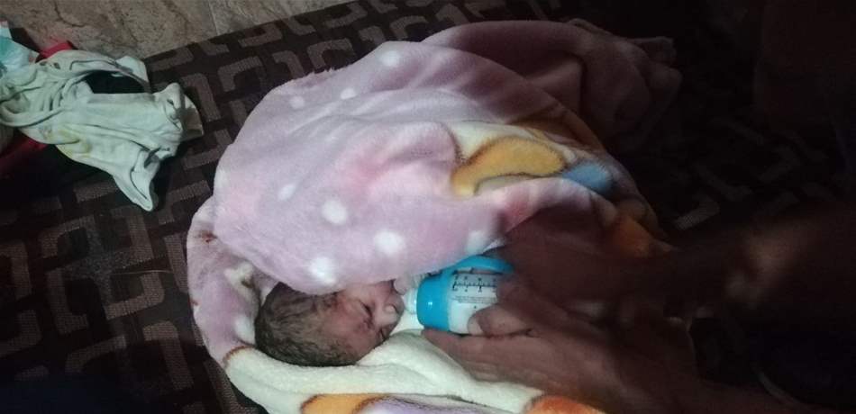 في لبنان.. تجردوا من انسانيتهم ورموا طفلة حديثة الولادة في حاوية نفايات