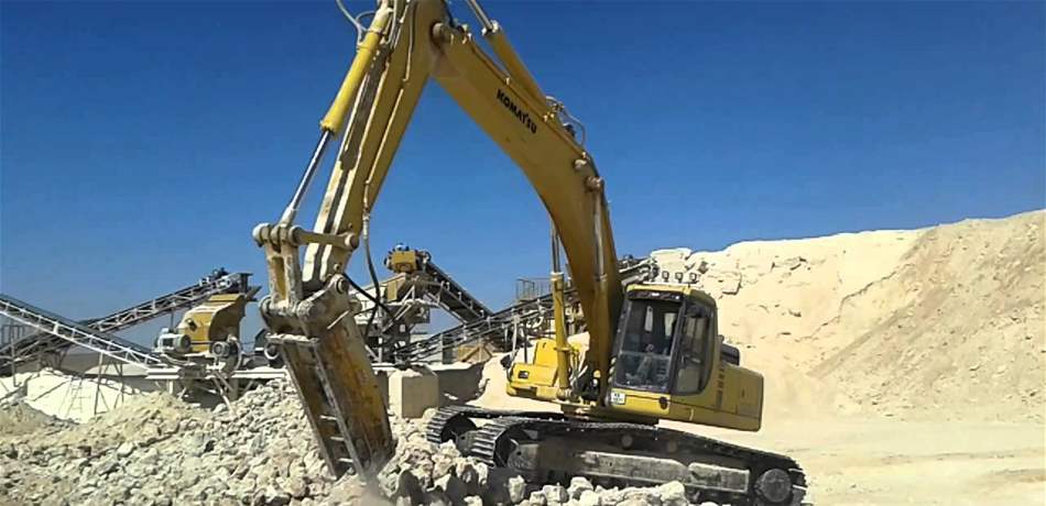 مالكو العقارات في التويتي: توقيع عريضة للمطالبة بإيقاف كسارة