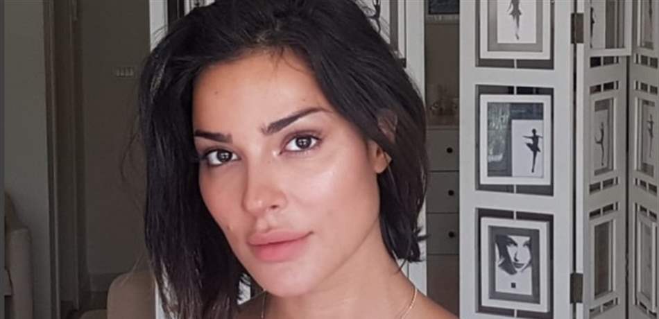مجوهرات نادين نسيب نجيم مميزة... ما هي القطعة التي ترتديها دائماً؟