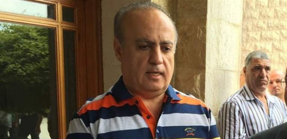 وئام وهاب يحتفل بعيد ميلاد بشار! (صورة)