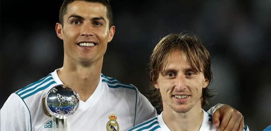 رونالدو يفاجئ المتابعين ويهنّئ مودريتش! (فيديو)