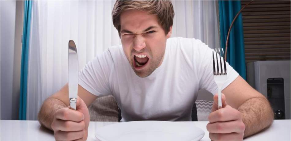 لماذا تُصيبنا نوبة من الغضب عندما نشعر بالجوع؟!