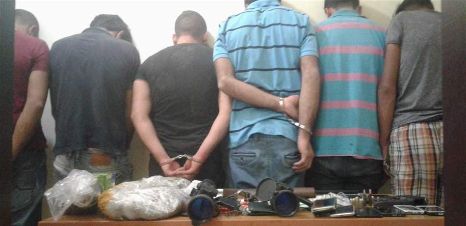 توقيف عصابتَيْن لتبادل المخدّرات ونقلها من لبنان إلى سوريا (صور)