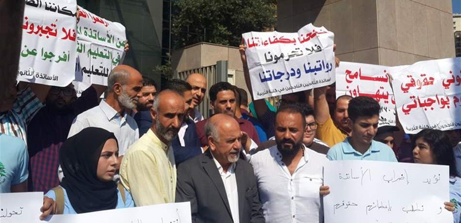 الأساتذة المعيّنون في "التربية" اعتصموا.. وهذا ما وعدهم به حماده! 