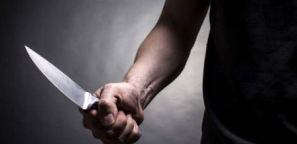 تعرّض للطعن برجله في طرابلس