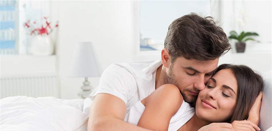 تنبيه هام للرجال والنساء.. هذا هو عدو العلاقة الحميمة!