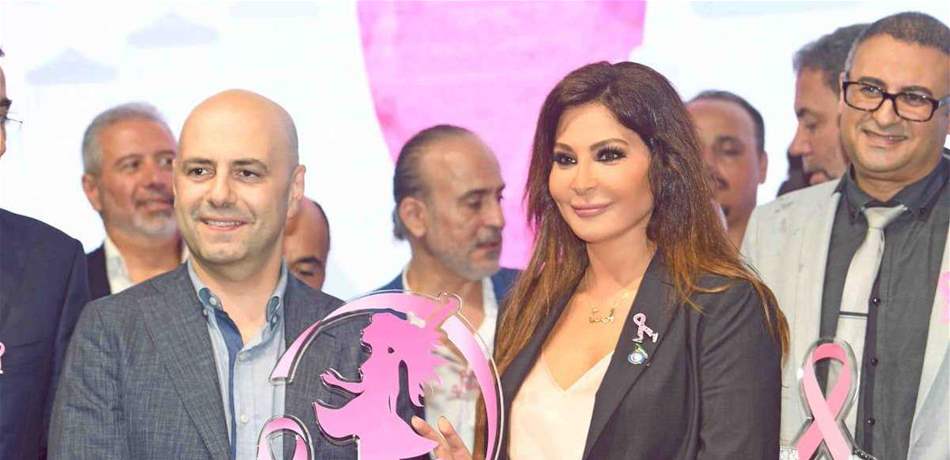 إليسا وإبتسامة ما بعد المعركة! (صور)
