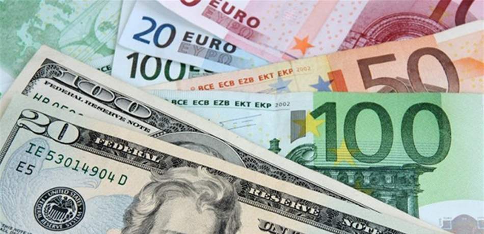 توقعات بانخفاض سعر صرف الدولار أمام اليورو إلى معدلات غير مسبوقة!