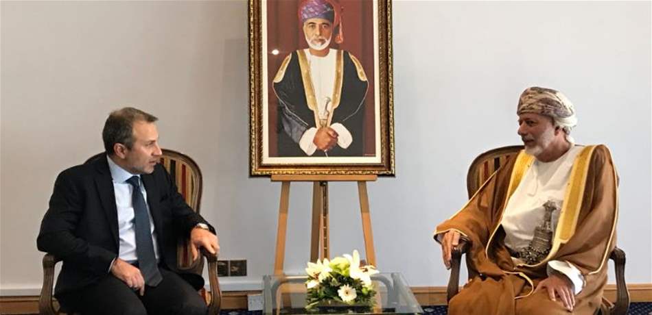  عُمان تبدي إهتمامًا بعودة سوريا إلى الحضن العربي