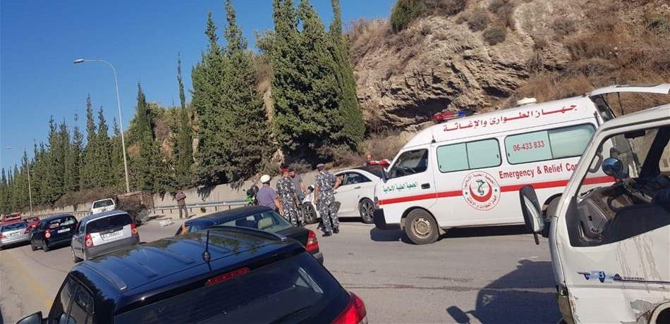 جريح نتيجة حادث سير على أتوستراد شكا