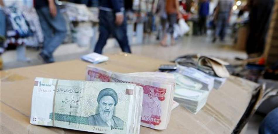 العقوبات الأكثر "صرامة" ضد ايران بدأت.. وأسعار النفط تسجل هبوطاً