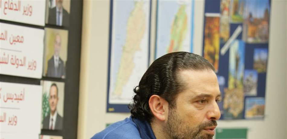 مفاجأة اليوم: فتاة تعانق الحريري في البرلمان.. ونديم الجميّل مهّد الطريق! (فيديو)