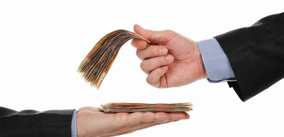 أزمة رواتب في تونس.. هل تخرج عن السيطرة؟!