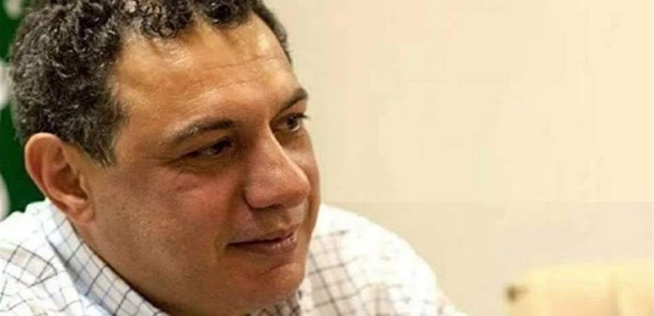 نزار زكا يتّصل بالرئاسات الثلاث مهنّئاً بالإستقلال