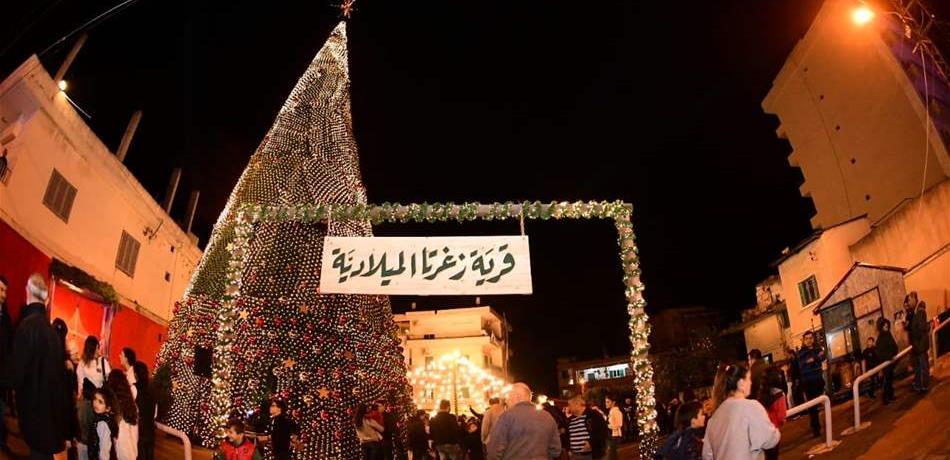 بلدية زغرتا اهدن افتتحت قرية زغرتا الميلادية في العبي