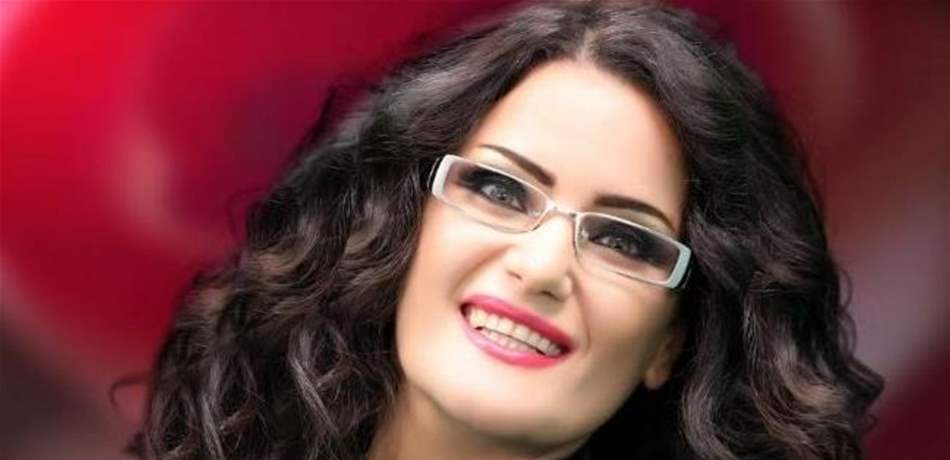 سما المصري تنهار على الهواء.. وتهاجم رانيا يوسف مجدداً (فيديو) 