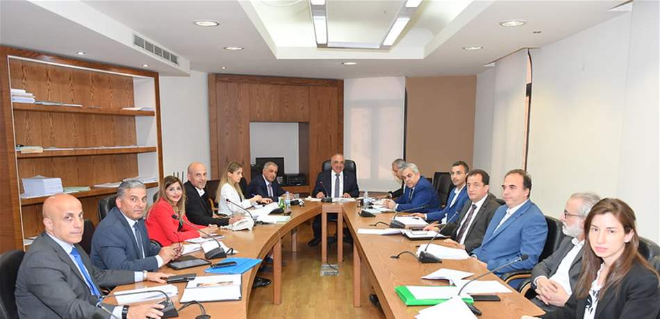 فرعية اللجان أعلنت عن إنشاء الهيئة الوطنية للمياه