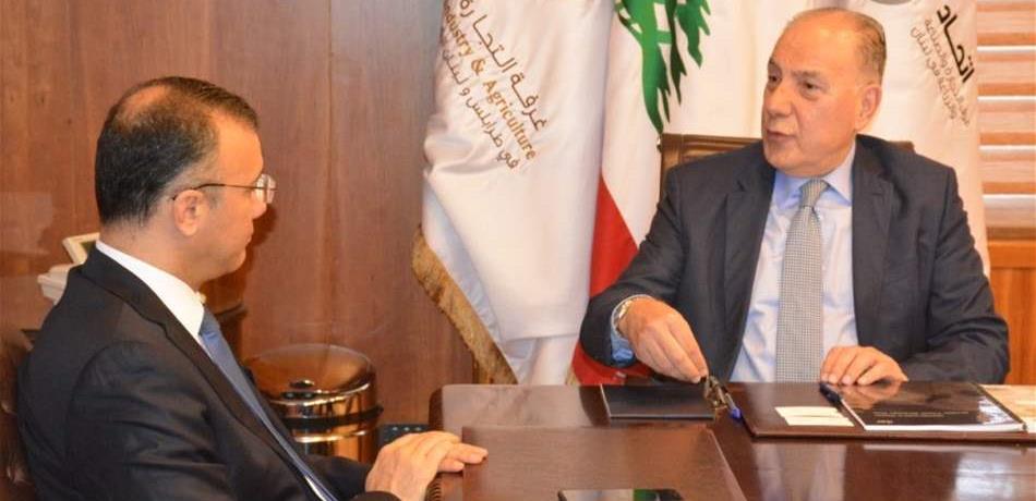 درويش تابع مع دبوسي ملف الصناعيين ومعامل الألبسة في طرابلس 