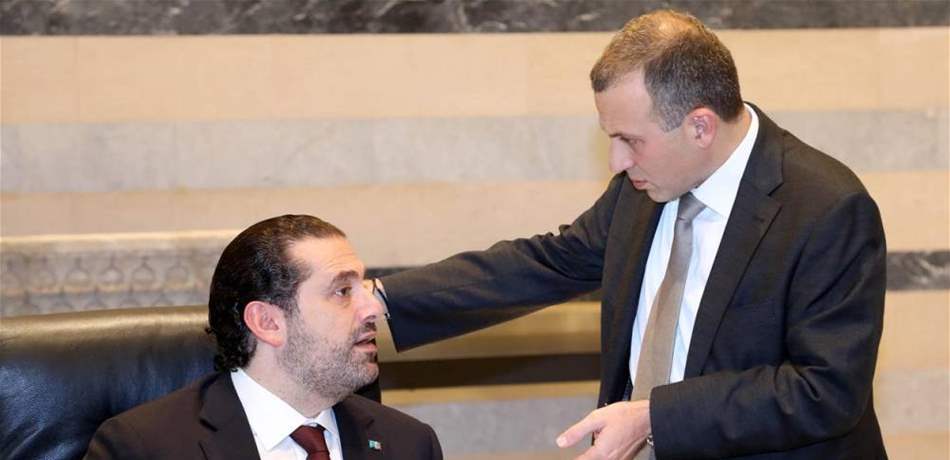 السجال مضبوط بانتظار عودة الحريري..  "كلهم دافنين بو زنكي سوا"!
