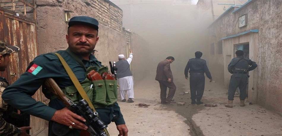 مقتل وإصابة 22 شخصا بتفجير مسجد شرقي أفغانستان
