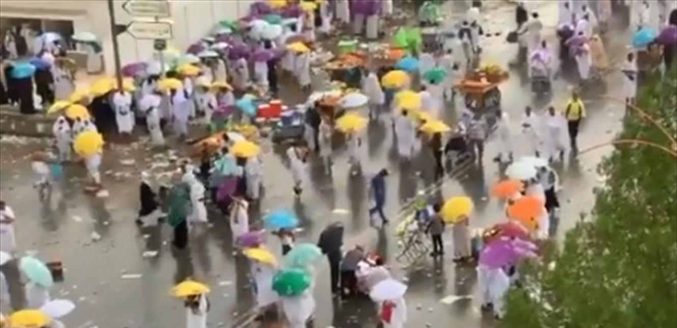 امطار غزيرة ورياح في عرفة.. هل من أضرار؟ (فيديو)