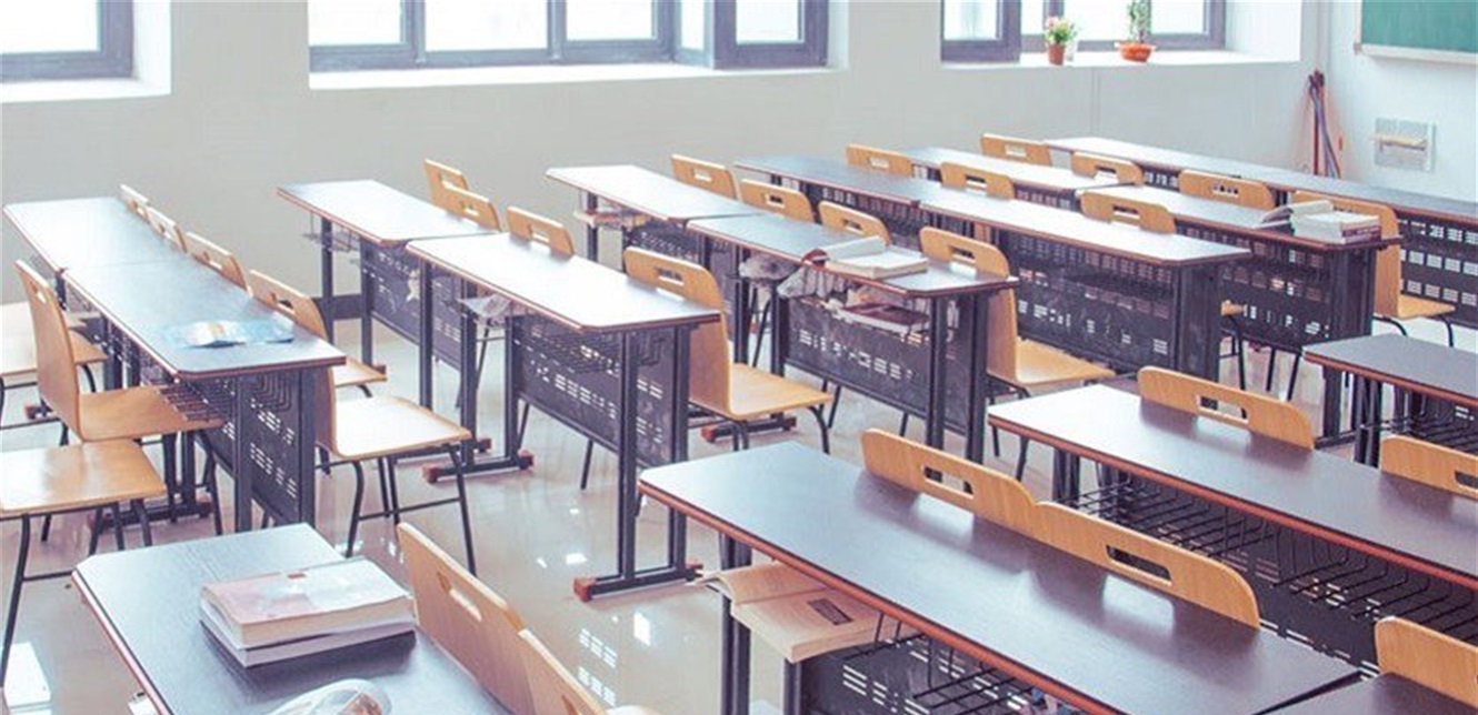ثانوية في الجنوب تمدّد فترة إقفال أبوابها.. ما السبب؟
