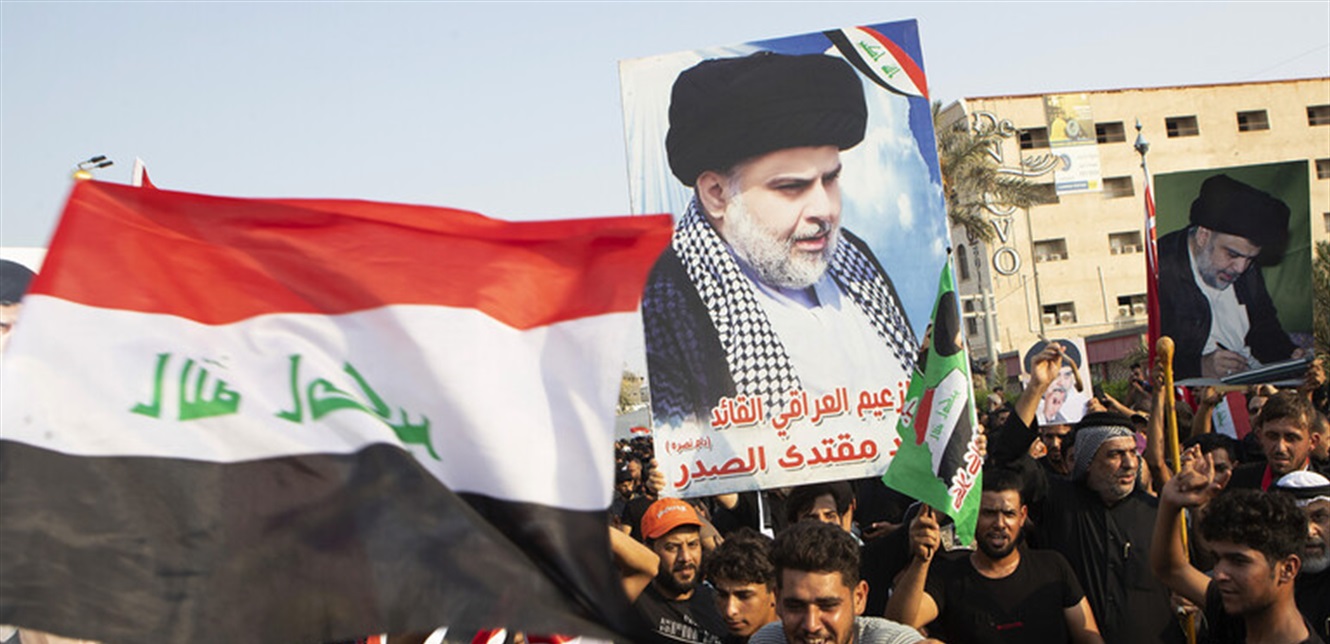الصدر يدعو المعتصمين لإخلاء مجلس النواب العراقي