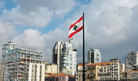 هل رُفع الغطاء السياسي؟