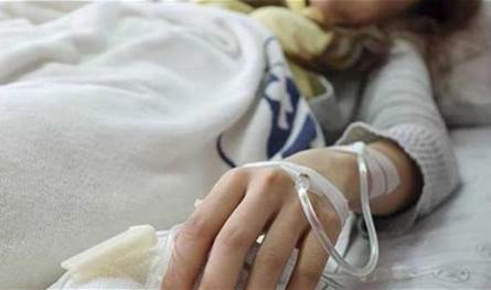 سقطت داخل حمام منزلها.. فنانة شهيرة تُنقل إلى المستشفى لإجراء عملية جراحية