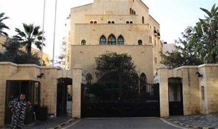 بري استقبل وزير خارجية فرنسا والوفد المرافق