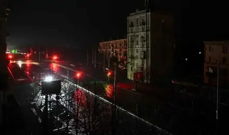 زيلينسكي: روسيا تضرب منشآت الطاقة الأوكرانية و550 ألف أسرة بلا كهرباء