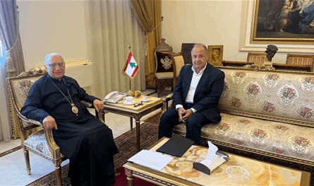 العبسي يعرض الاوضاع الاقتصادية والاجتماعية مع عربيد